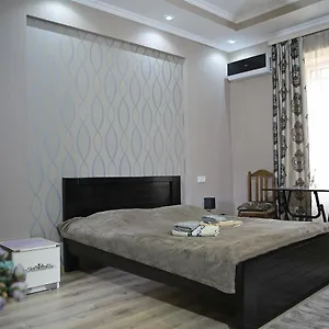 Beautiful On Khidistavi Street Guest house Tbilisi